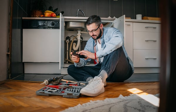 CASE: A UK Housing Association achieves drastic benefits using remote assistance