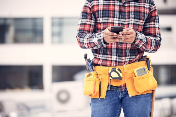 technician on-site, mobile, facility
