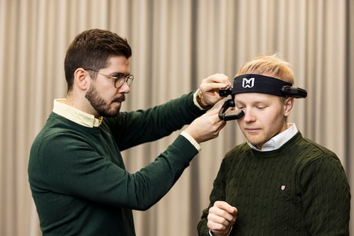 Adjusting a pair of smart glasses